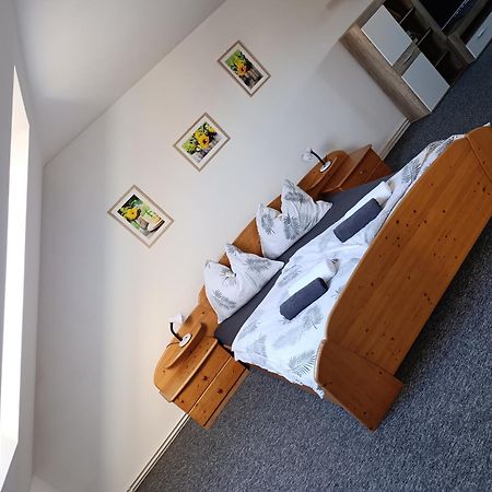 Apartman Cerna V Posumavi Adam A Eva Екстериор снимка